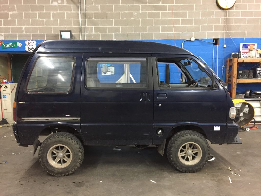 Tulsa Vinyl Vehicle Graphics Quality Signs and Banners